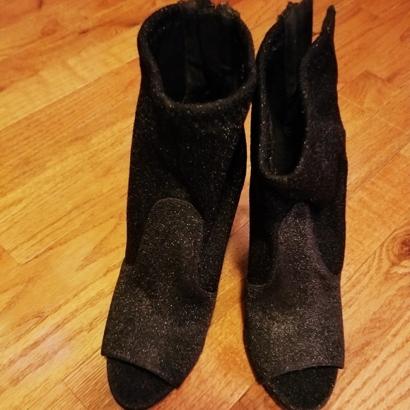 NWOT shimmer heels - Picture 5 of 8